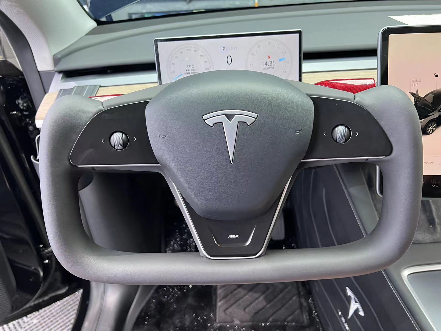 Plaid Style Yoke Steering Wheel for Tesla Model 3/Y